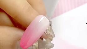 美甲喷枪视频,轻松打造时尚指尖艺术