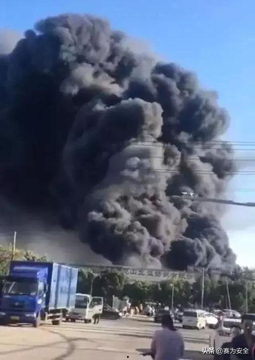 昆山爆炸事件视频,悲剧瞬间与救援行动纪实