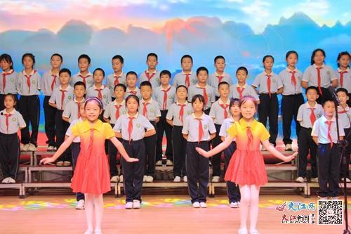 小学合唱比赛视频,共筑音乐梦想——小学合唱比赛精彩瞬间回顾