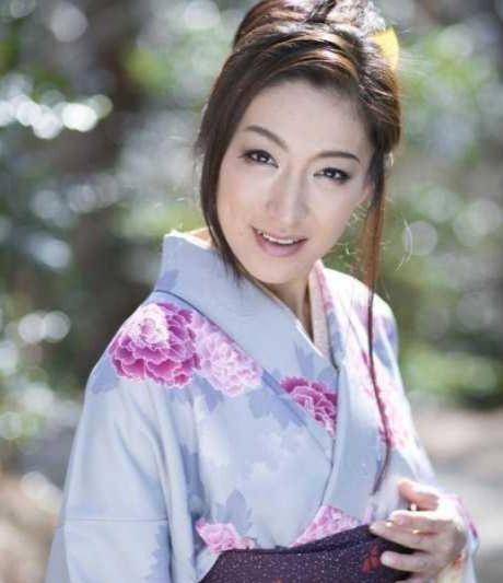 松本麻里在线视频,揭秘日本时尚界的魅力与风采